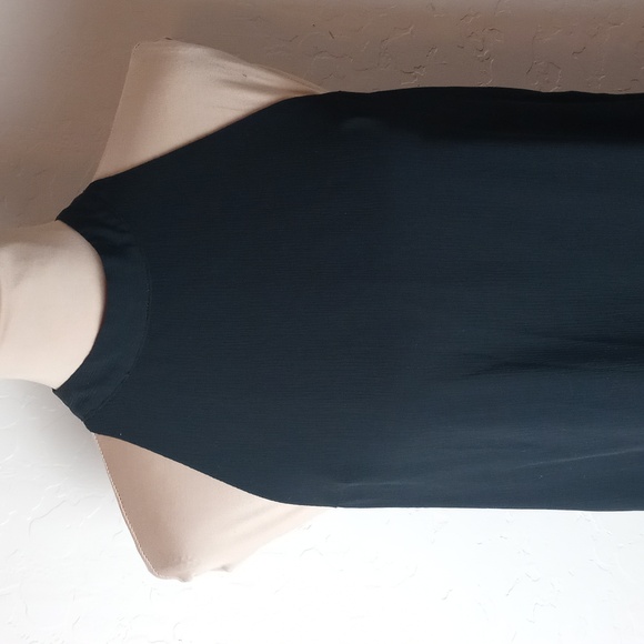 Fantaist Lace Hemmed Tunic - Picture 2 of 8